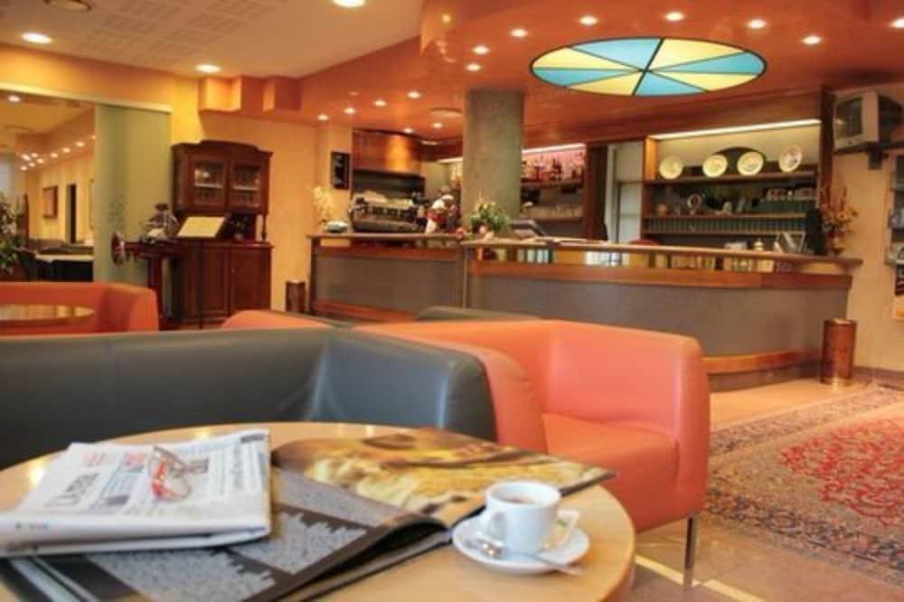 וליג'יו סול מיניציו Hotel Eden מראה חיצוני תמונה