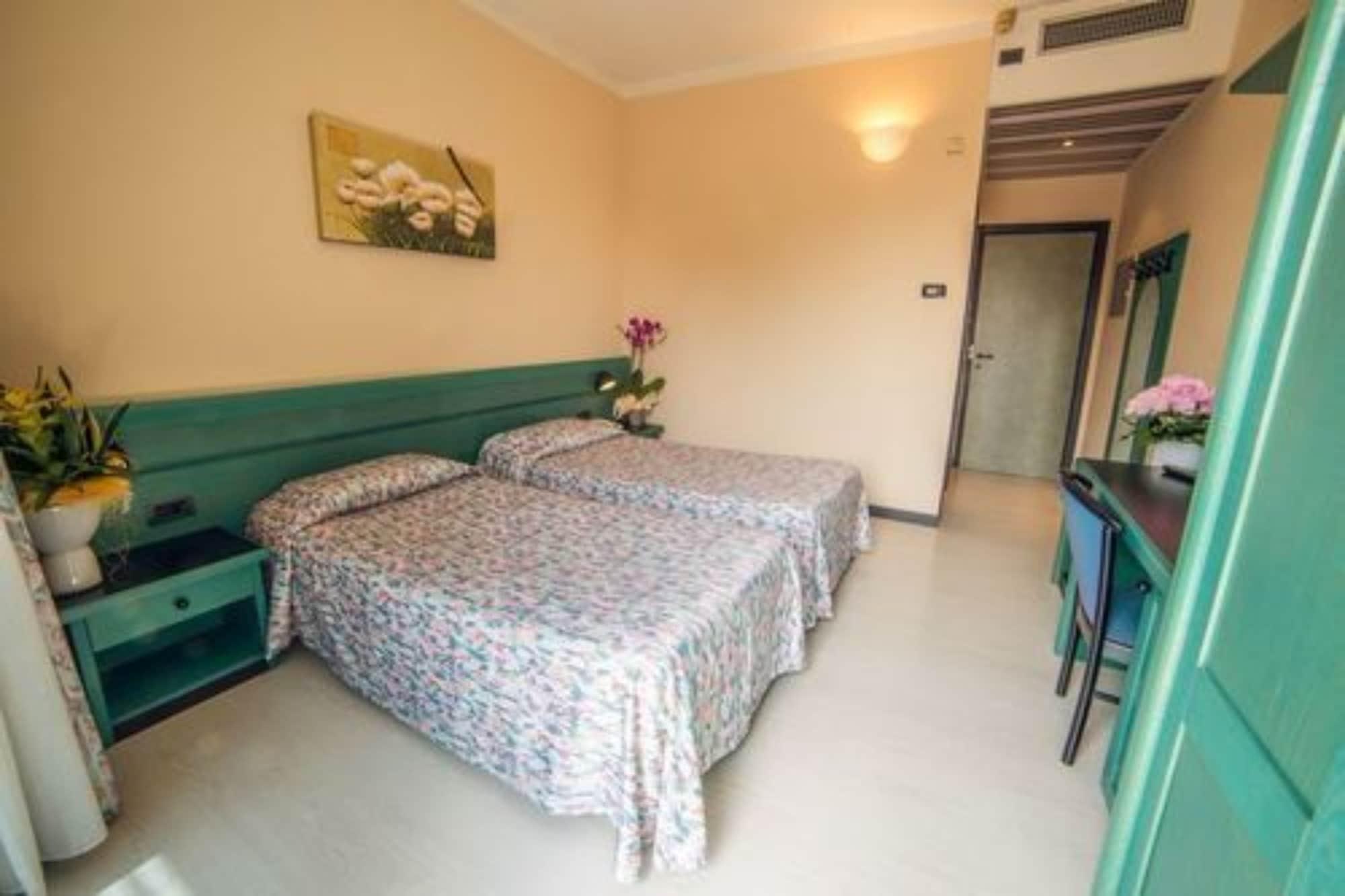 וליג'יו סול מיניציו Hotel Eden מראה חיצוני תמונה